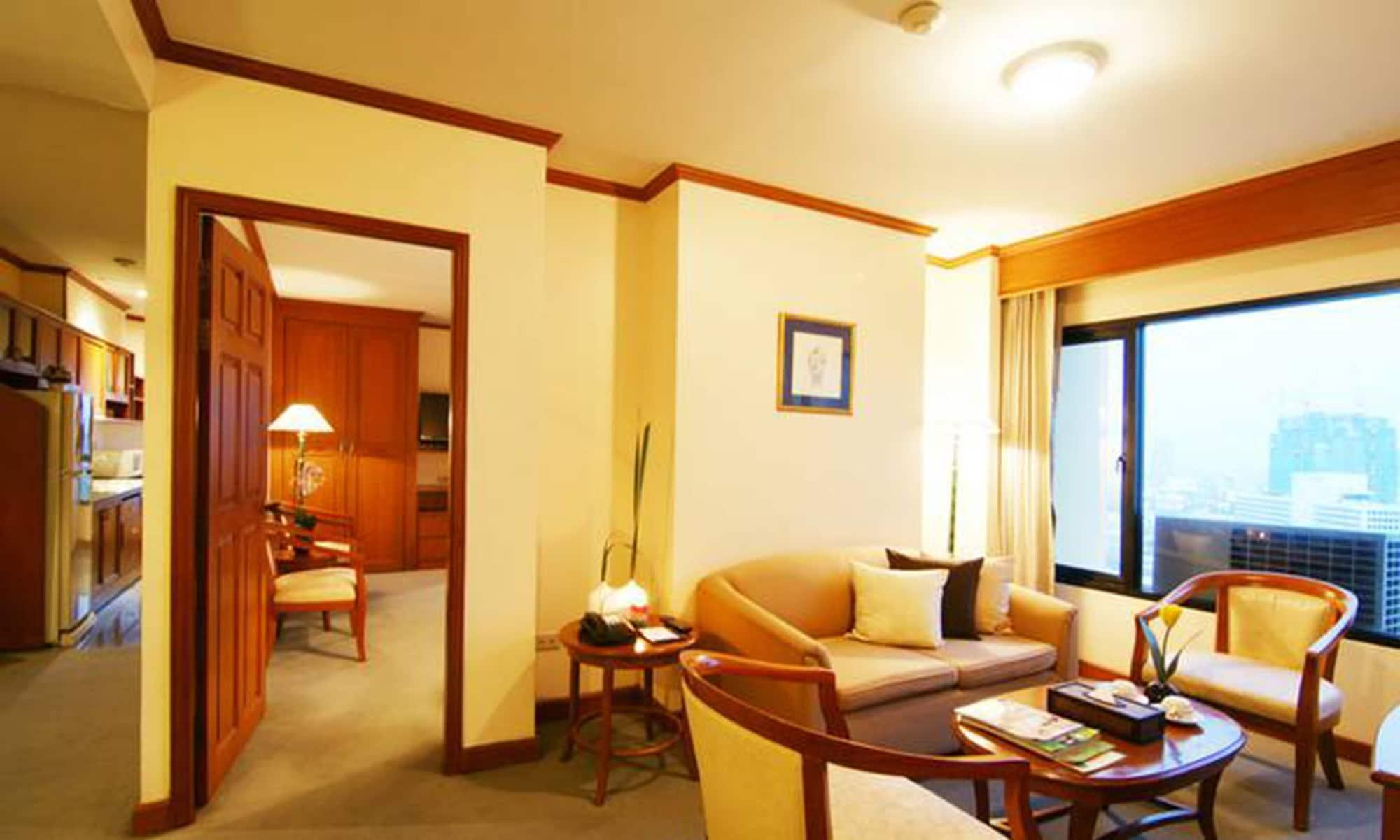 Grand Diamond Suites Hotel Bangkok Extérieur photo