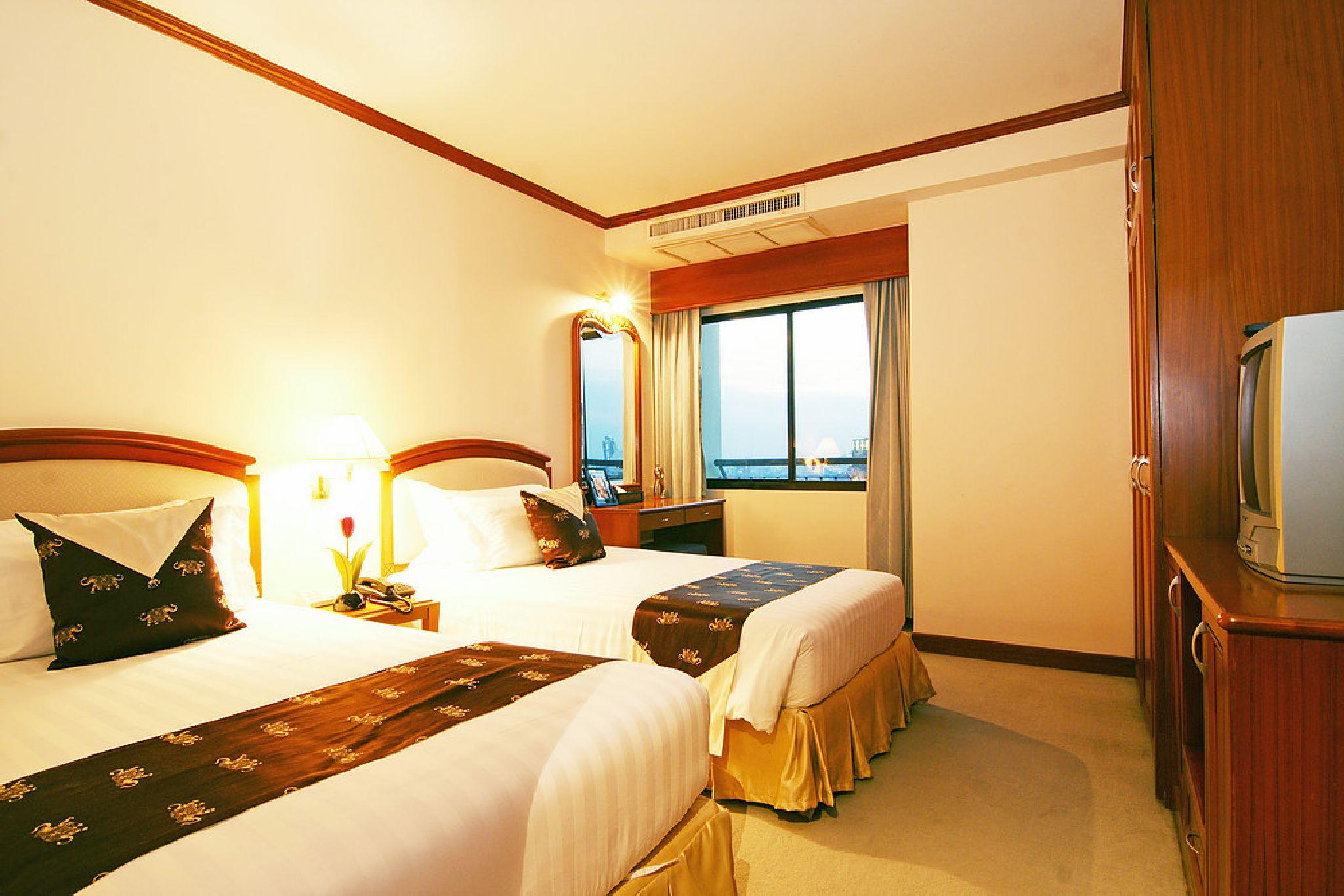 Grand Diamond Suites Hotel Bangkok Extérieur photo