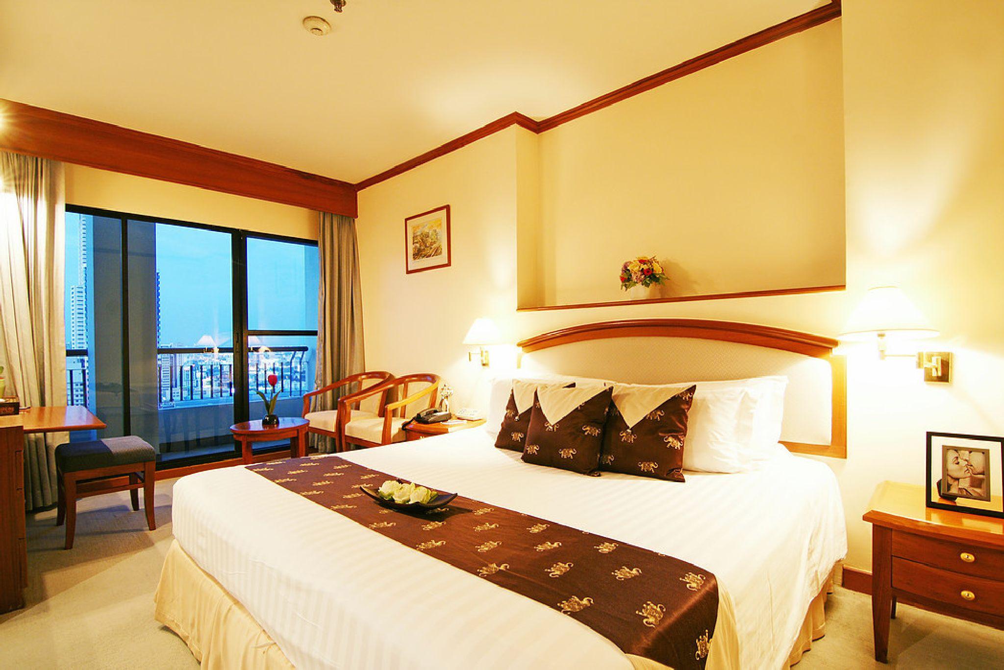 Grand Diamond Suites Hotel Bangkok Extérieur photo