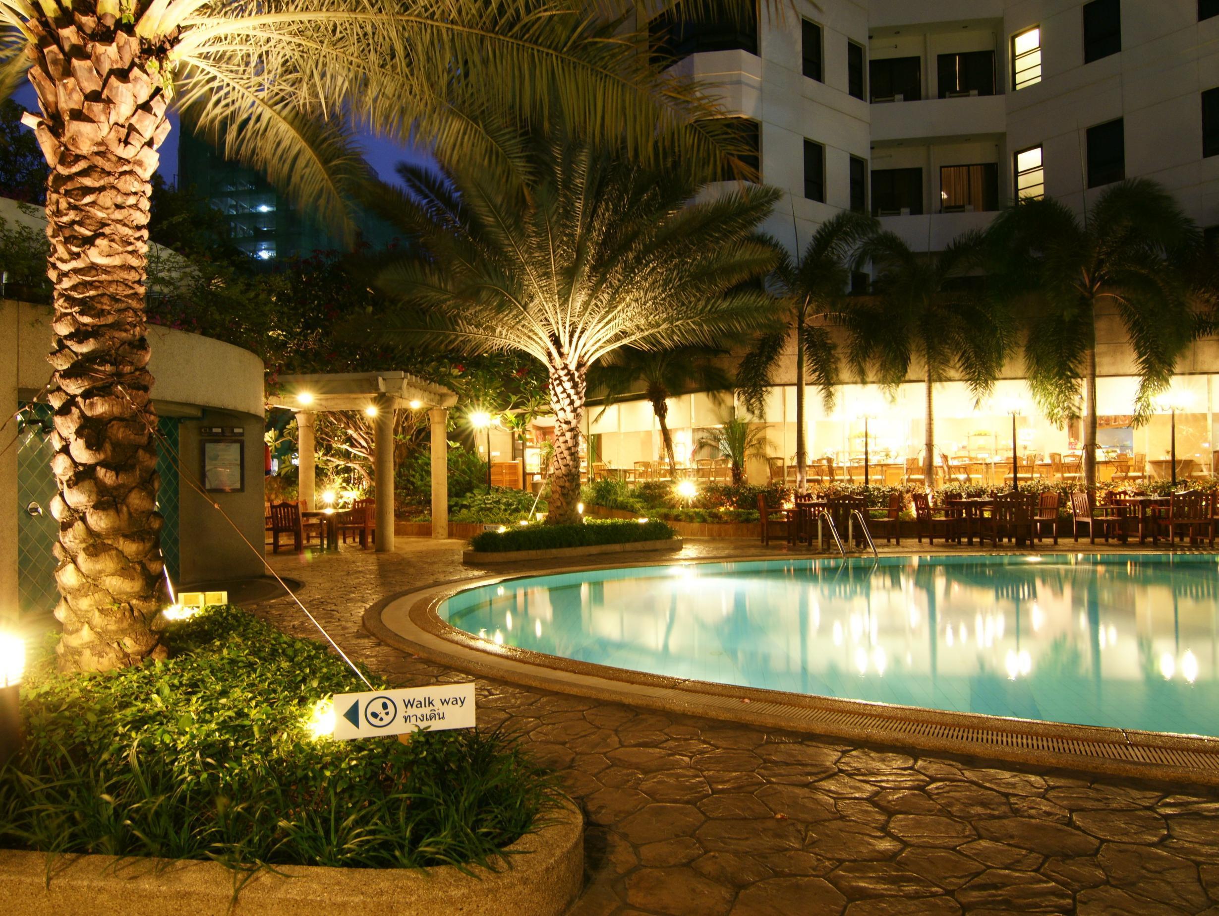 Grand Diamond Suites Hotel Bangkok Extérieur photo