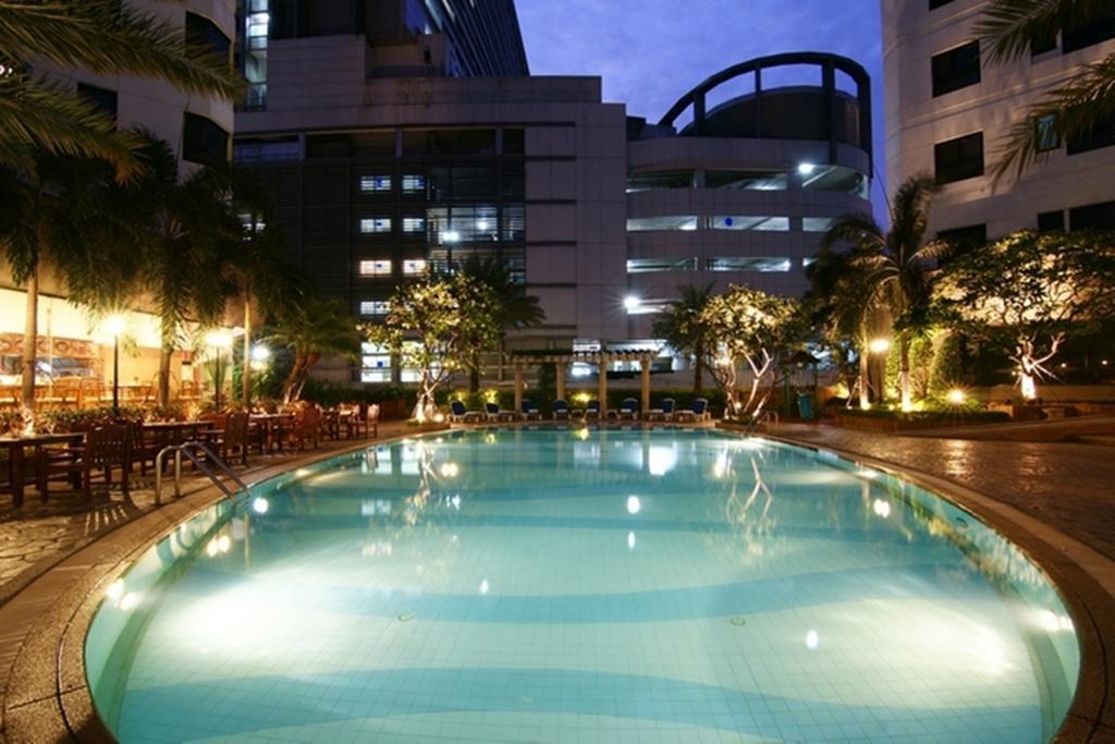 Grand Diamond Suites Hotel Bangkok Extérieur photo
